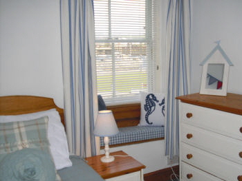 400 pen cei single room